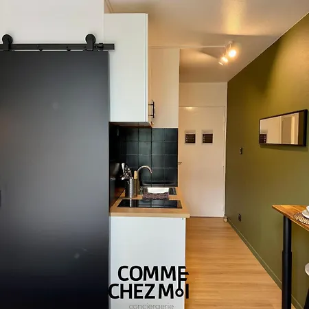 Apartment Le 218 Moderne Et Entierement Equipe A Nancy, Avec Garage Privatif