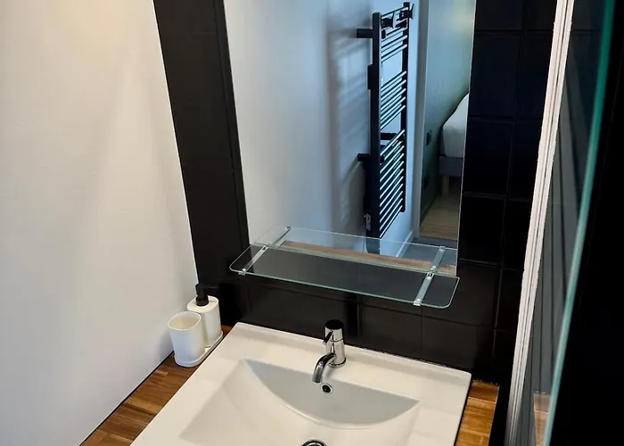 Le 218 Moderne Et Entierement Equipe A Nancy, Avec Garage Privatif * Nancy